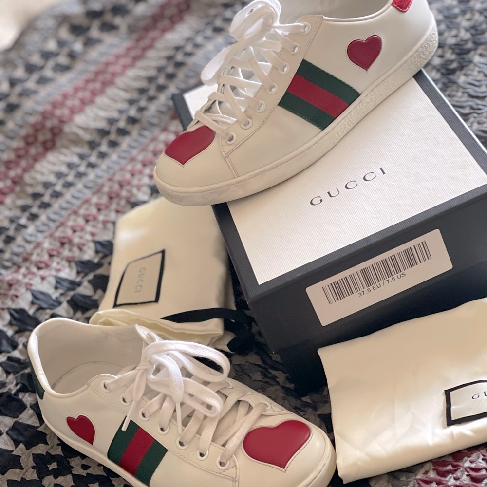 Gucci Authentic Sneakers with Hearts ♥️
